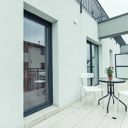 Apartment 162 Aurel Vlaicu *